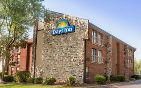 Days Inn By Wyndham Raleigh-Airport-Research Triangle Park